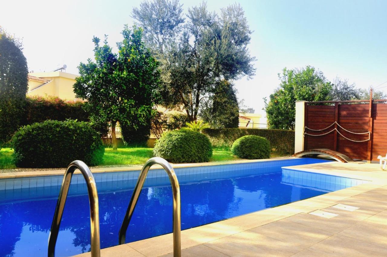 Babylon Luxury Villa With Private Pool And Indoor Heated Pool Sidé Extérieur photo