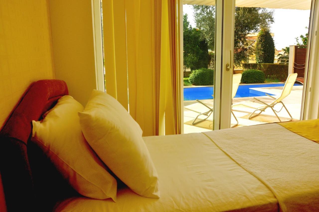 Babylon Luxury Villa With Private Pool And Indoor Heated Pool Sidé Extérieur photo